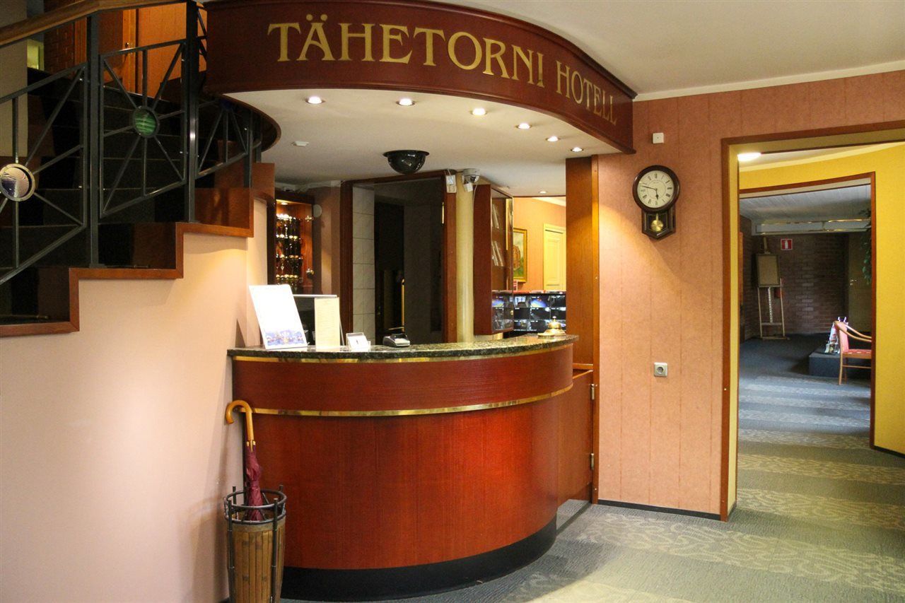 Taehetorni Hotel Таллин Экстерьер фото